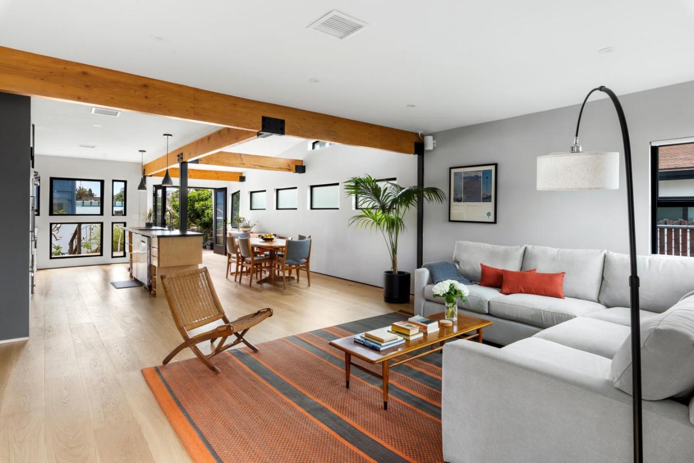 Brooks House Your Venice Escape