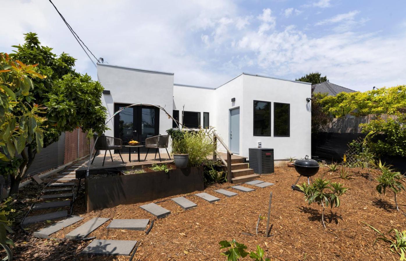 Brooks House Your Venice Escape