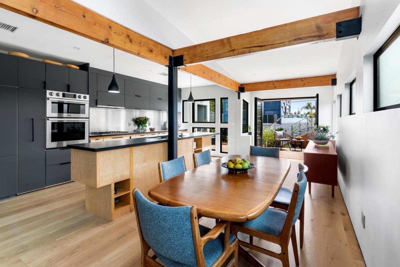 Brooks House Your Venice Escape *